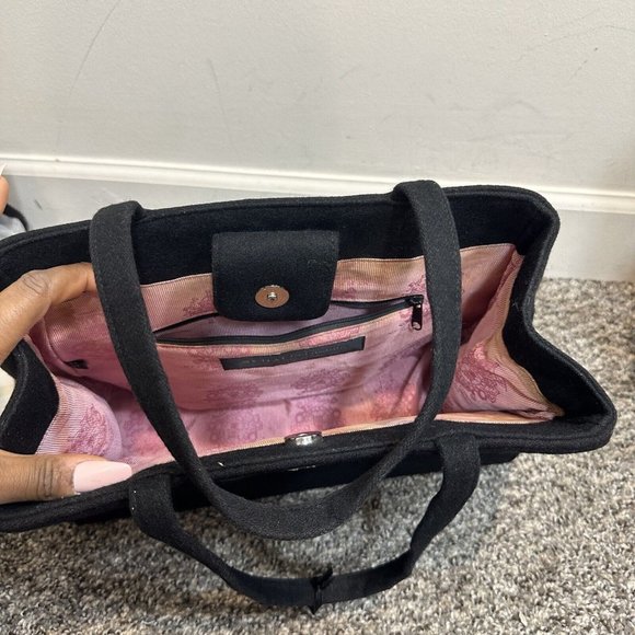 My Flat in London Black Tote Bag with Silver Bee Design - Picture 4 of 9